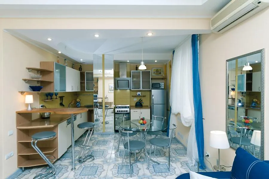 Apartment Pushkinskaya 基輔 0*,  乌克兰