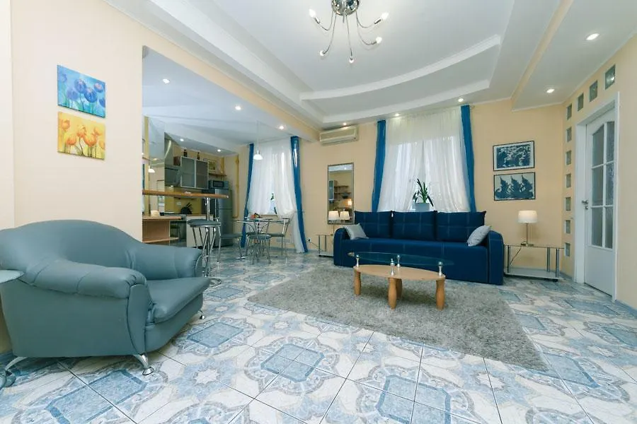 Apartment Pushkinskaya 基輔
